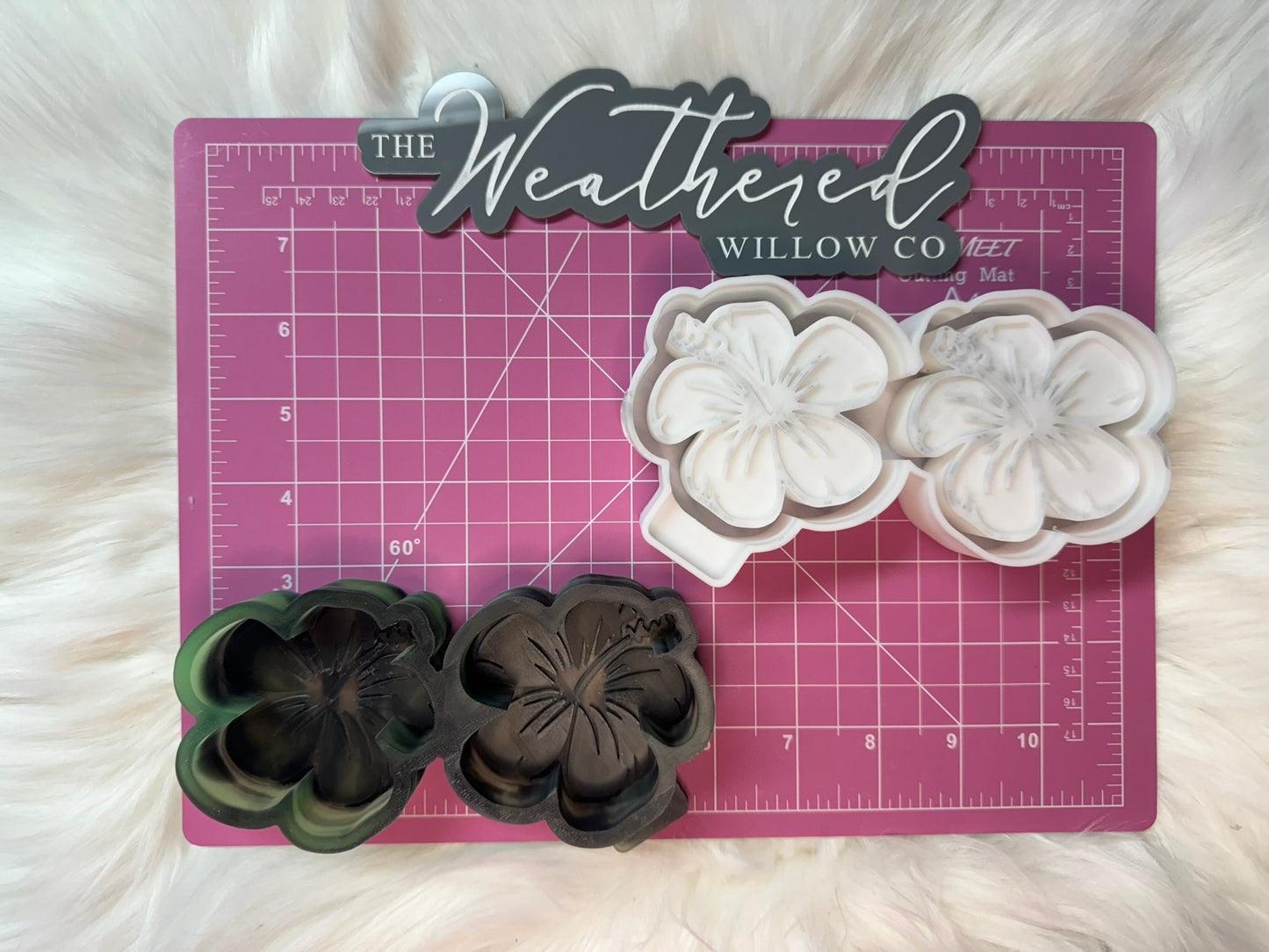 Vent Set; Hibiscus flowers - Silicone Freshie Mold