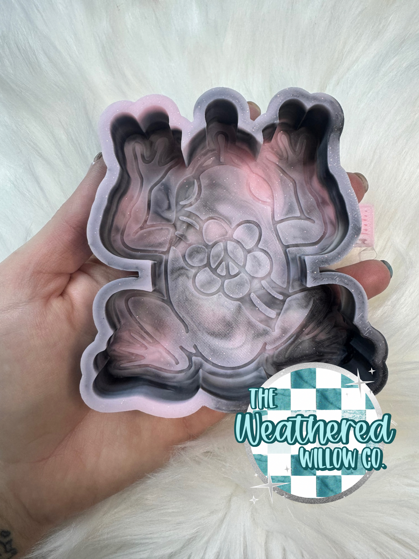 Peace Frog - Silicone Freshie Mold