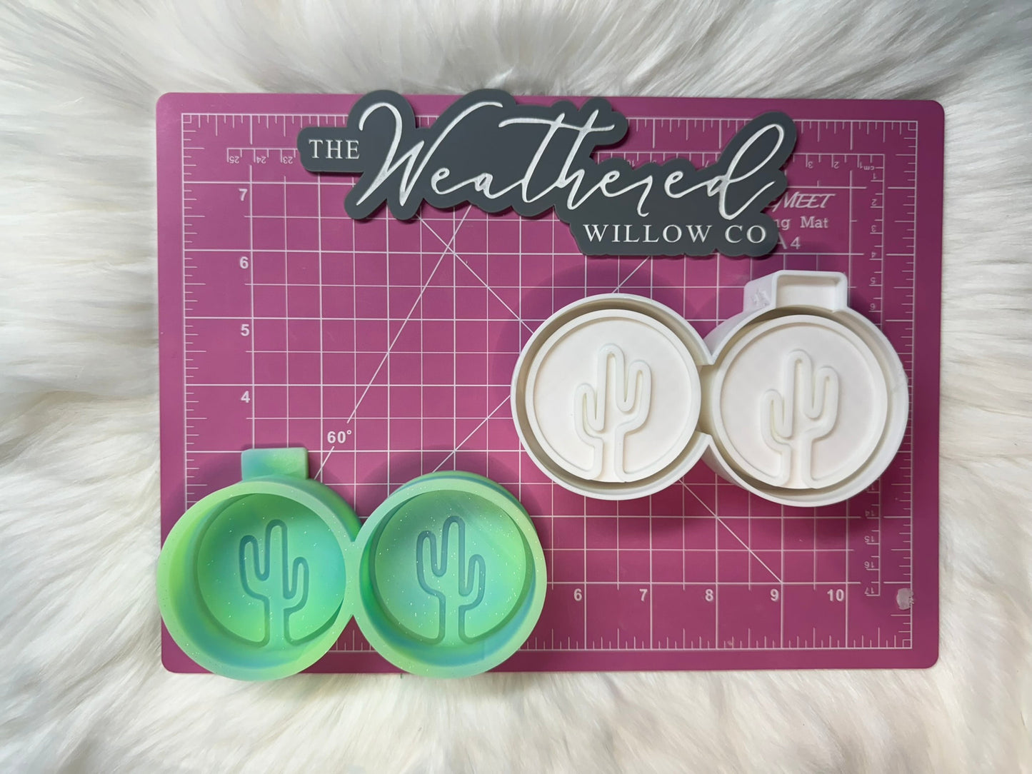 Vent Set; Neon cactus - Silicone Freshie Mold