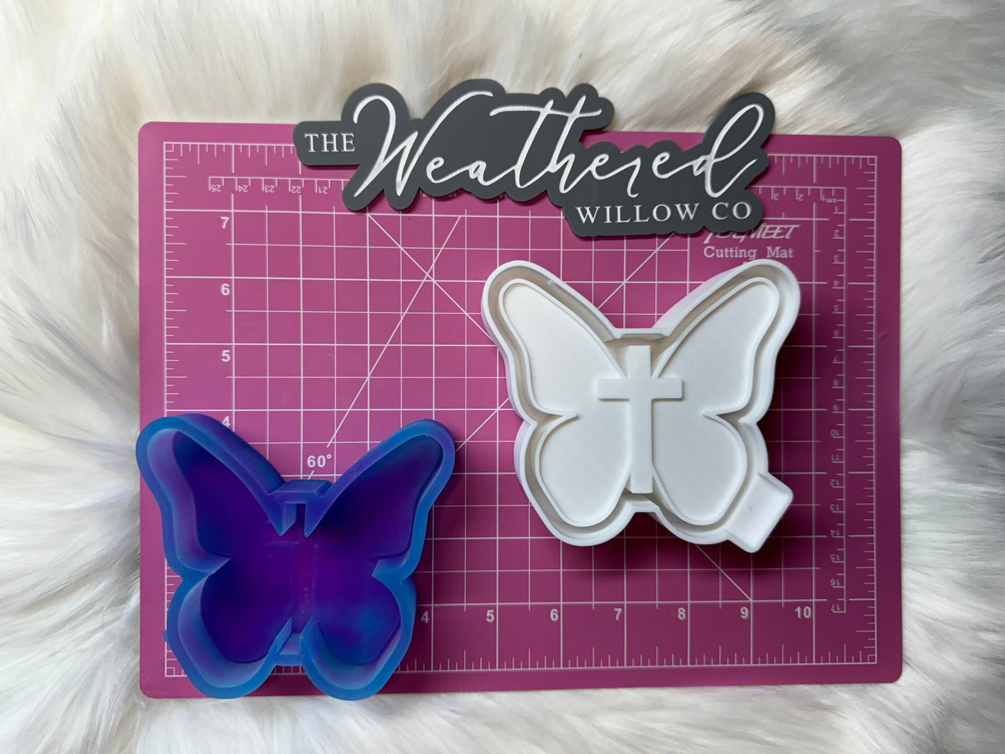 Cross butterfly - Silicone Freshie Mold